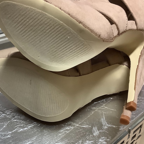 New Shoe DazzleTan Size 7 Faux Suede Stiletto - Picture 4 of 4